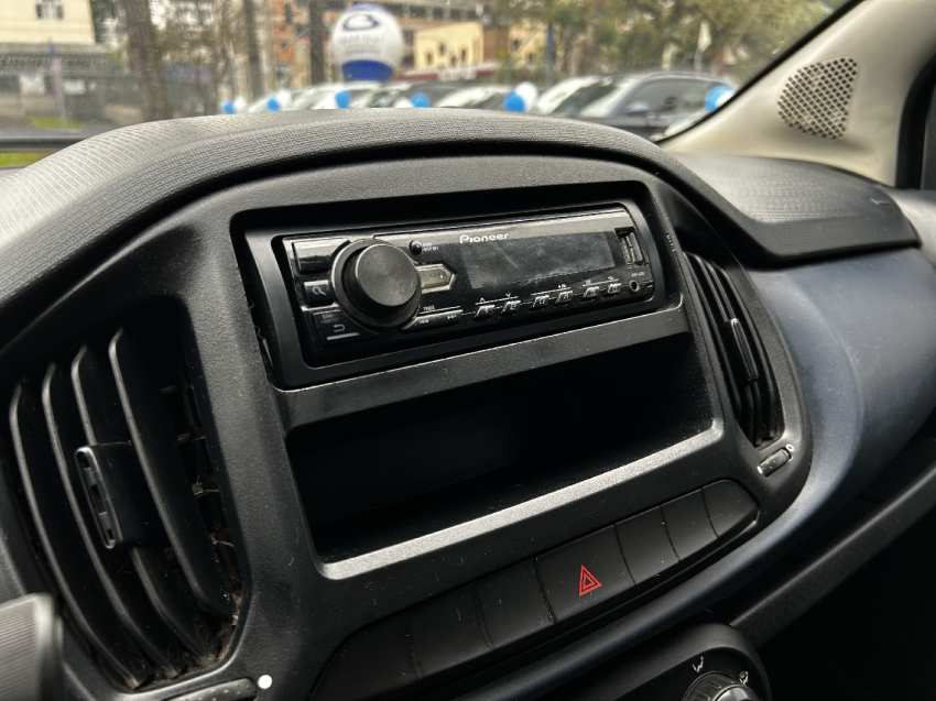 fiat uno 1.0 fire flex attractive manual 2021