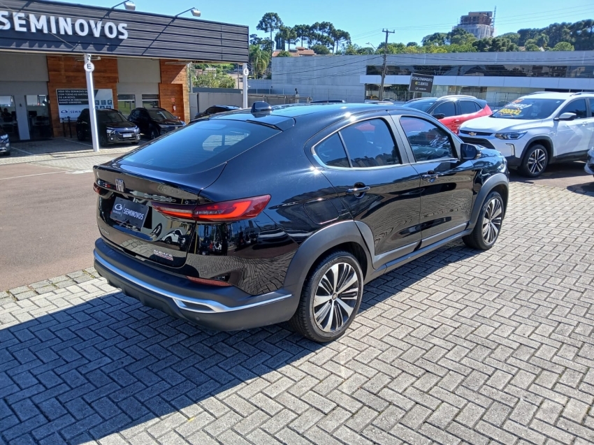 fiat fastback 1.0 turbo 200 flex cvt 4p automatico 2024
