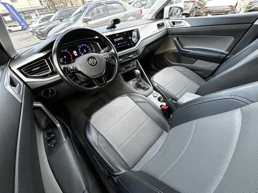 volkswagen virtus 1.0 200 tsi highline automatico 2019