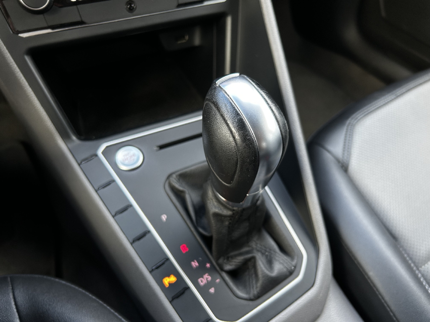 volkswagen virtus 1.0 200 tsi highline automatico 2019