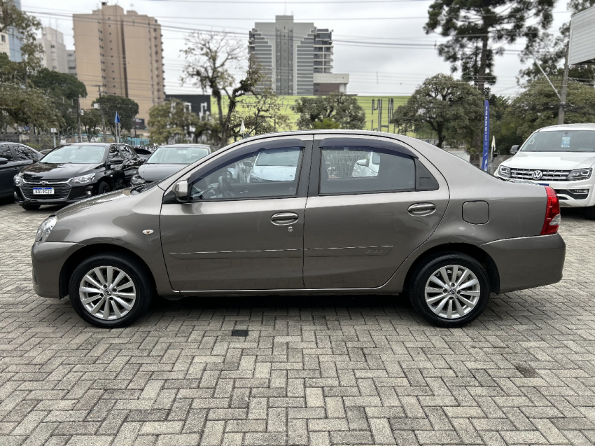 toyota etios 1.5 xs sedan 16v flex 4p automatico 2018
