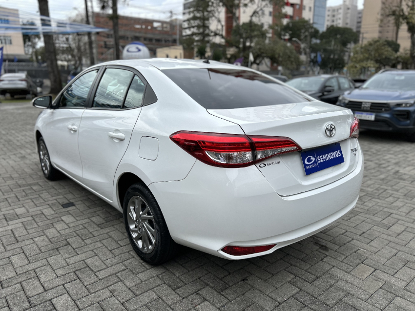 toyota yaris 1.5 16v flex xs connect multidrive 4p automatico 2023