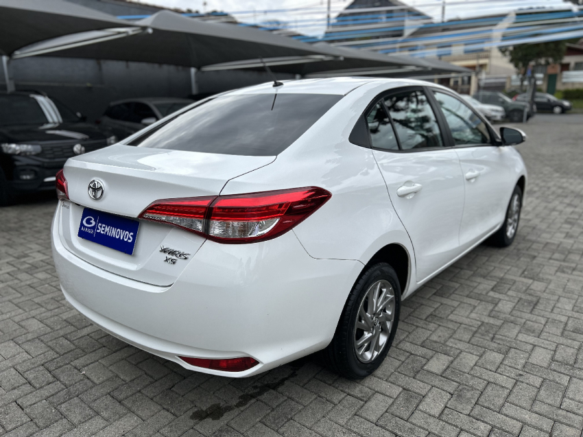 toyota yaris 1.5 16v flex xs connect multidrive 4p automatico 2023