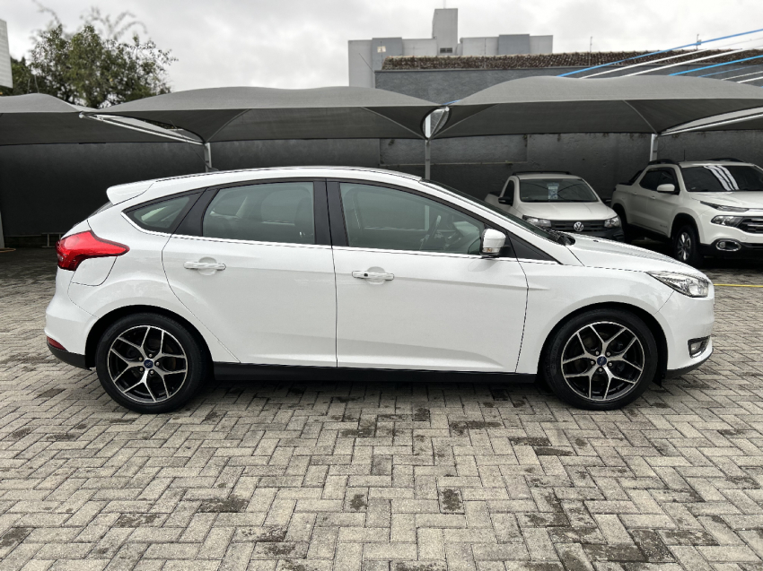 ford focus 2.0 titanium 16v flex 4p powershift semiautomatico 2016