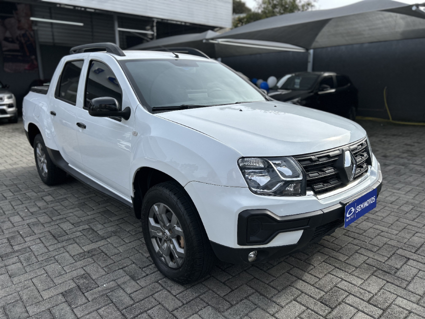 oroch intense 1.6 16v mt6 oroch intense 1.6 16v mt6