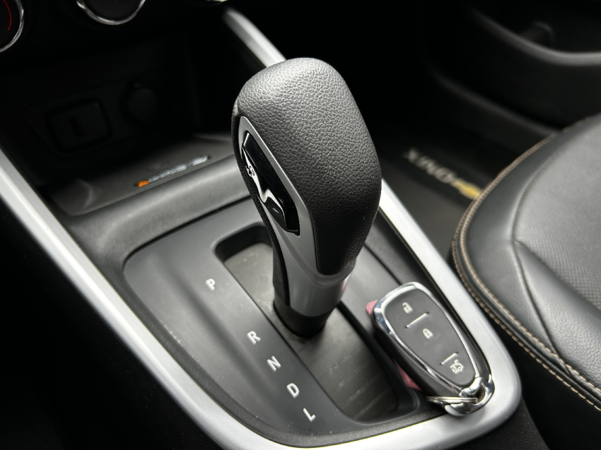 chevrolet onix 1.0 turbo flex plus premier automatico 4p 2023