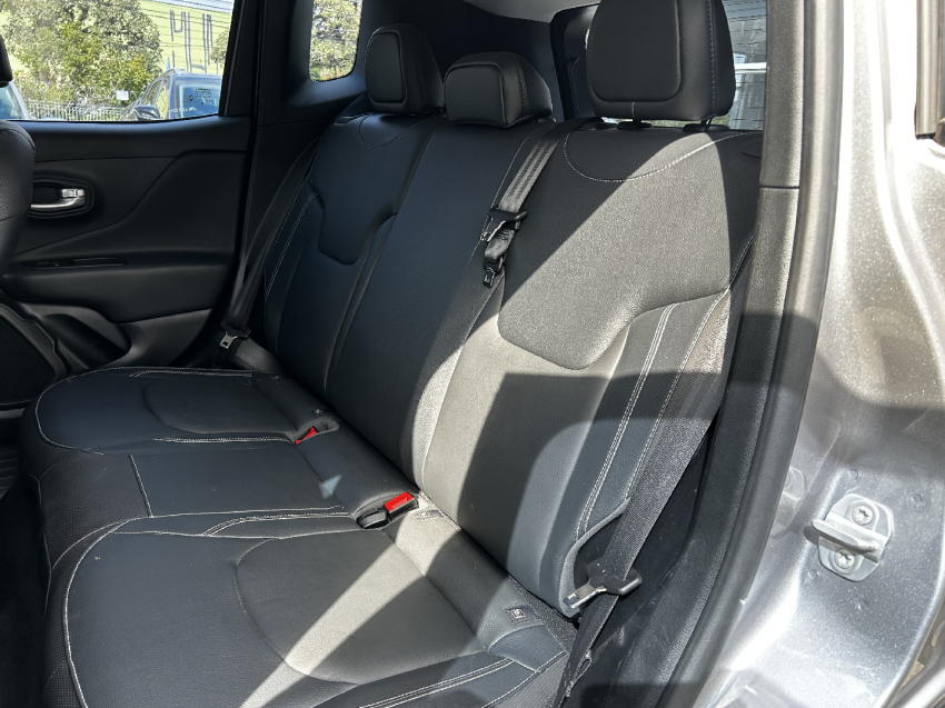 jeep renegade 1.3 t270 turbo flex longitude at6 4p automatico 2023