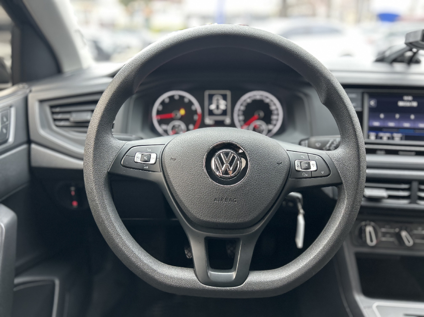 volkswagen polo 1.0 mpi total flex manual 4p 2021