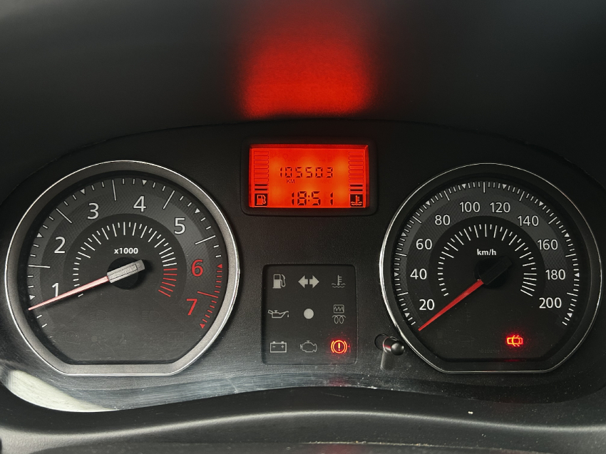 renault logan 1.0 expression 16v flex 4p manual 2013