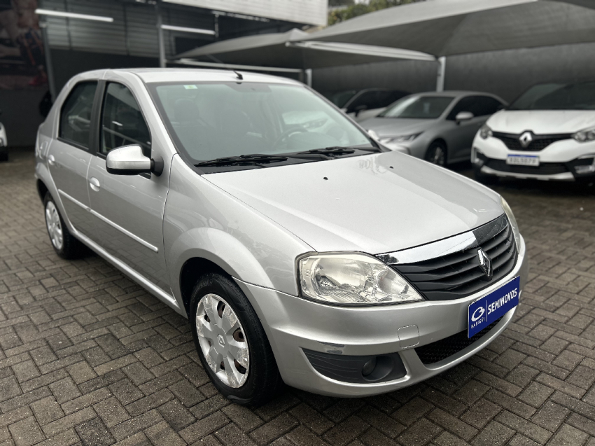 renault logan 1.0 expression 16v flex 4p manual 2013