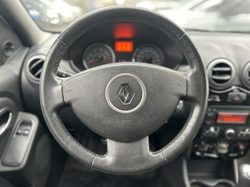 renault logan 1.0 expression 16v flex 4p manual 2013