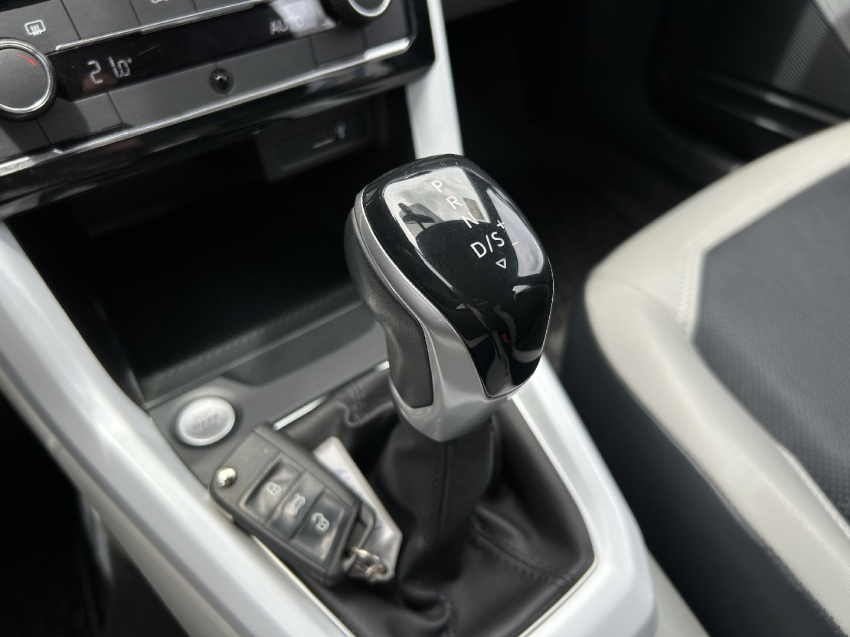 volkswagen t-cross 1.4 250 tsi total flex highline automatico 4p 202115