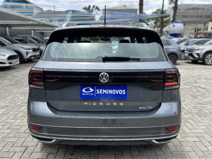 volkswagen t-cross 1.4 250 tsi total flex highline automatico 4p 20215
