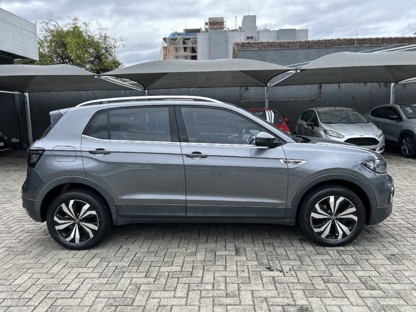 volkswagen t-cross 1.4 250 tsi total flex highline automatico 4p 20217