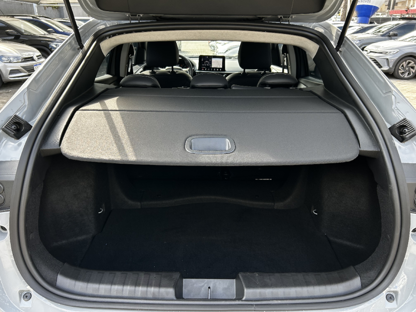 fiat fastback 1.0 turbo 200 hybrid audace cvt hibrido 4p automatico 2025
