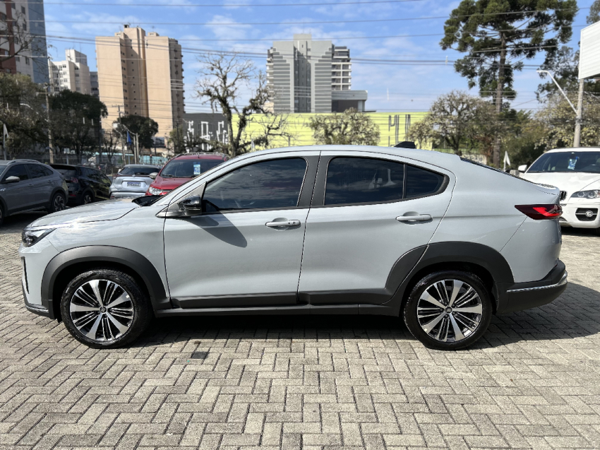 fiat fastback 1.0 turbo 200 hybrid audace cvt hibrido 4p automatico 2025