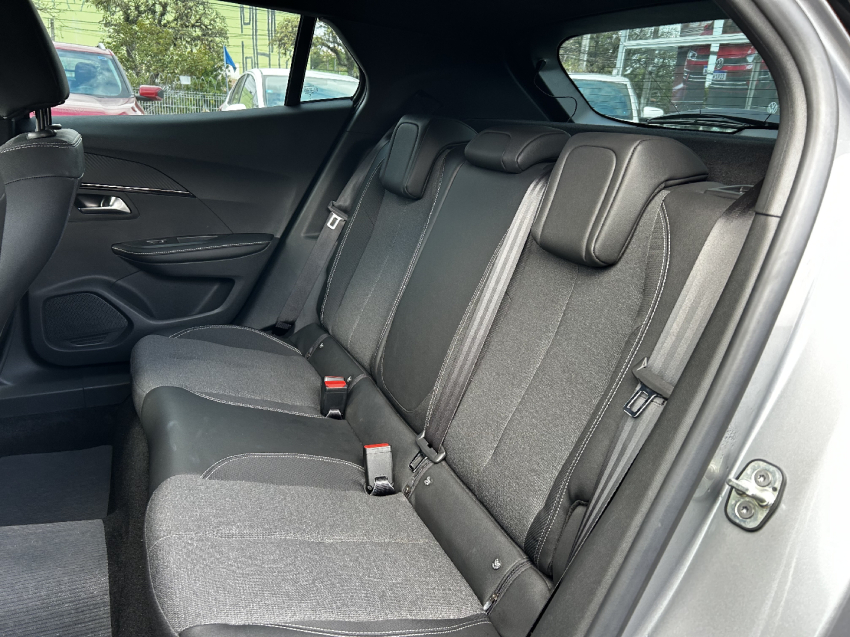 peugeot 2008 1.0 turbo 200 flex active cvt 4p automatico 2025