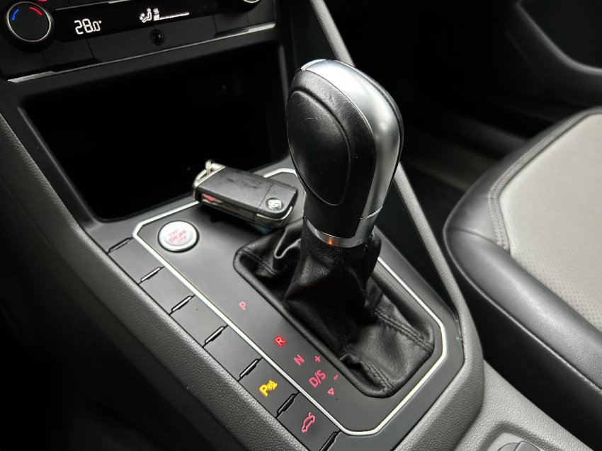 volkswagen polo 1.0 200 tsi highline automatico flex 4p 2019