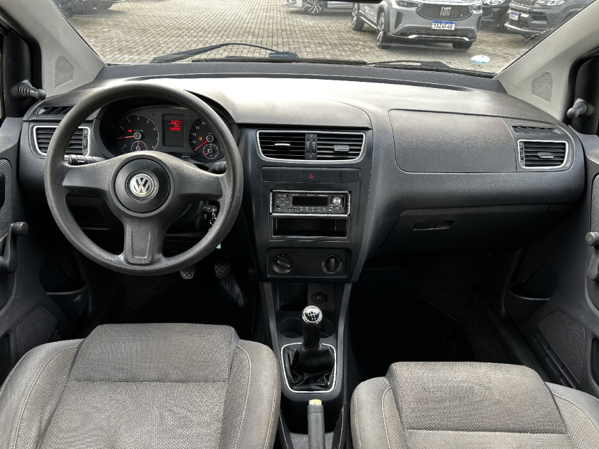volkswagen fox 1.0 mi 8v flex 4p manual 2012