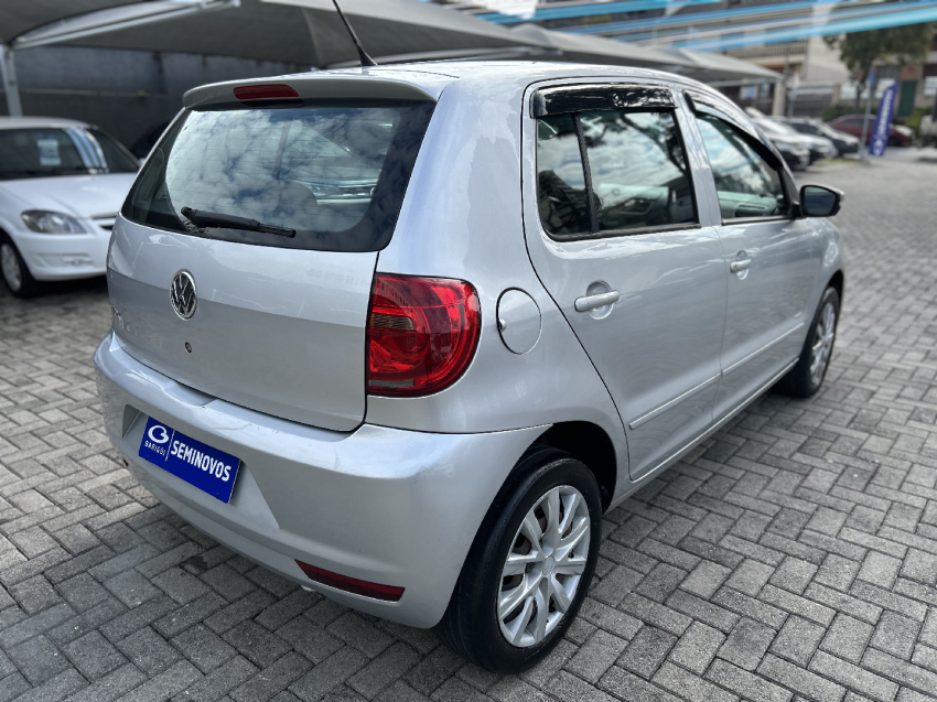 volkswagen fox 1.0 mi 8v flex 4p manual 2012
