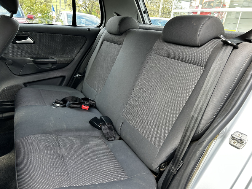 volkswagen fox 1.0 mi 8v flex 4p manual 2012