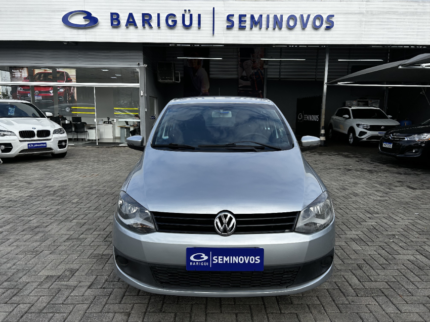 volkswagen fox 1.0 mi 8v flex 4p manual 2012