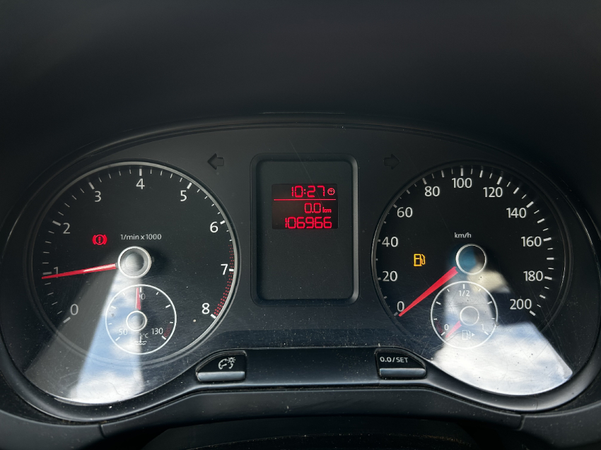 volkswagen fox 1.0 mi 8v flex 4p manual 2012