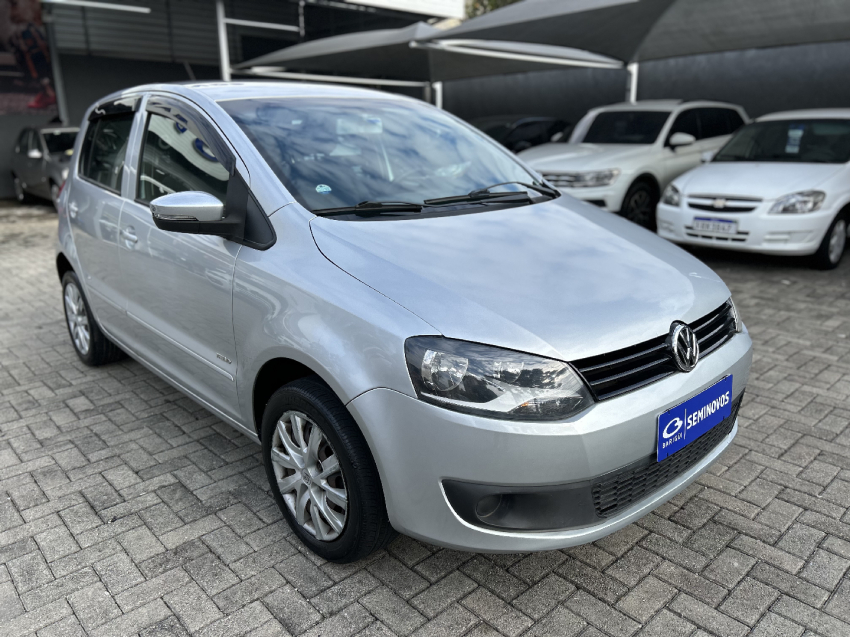 volkswagen fox 1.0 mi 8v flex 4p manual 2012