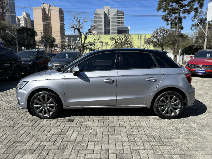 audi a1 1.4 tfsi sportback attraction 16v 122cv gasolina 4p s-tronic automatico 2016