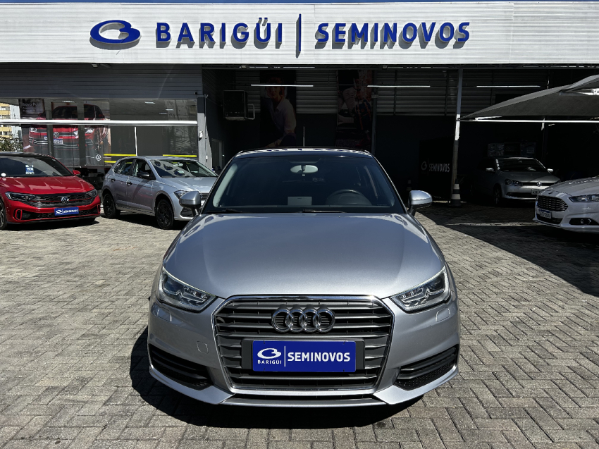 audi a1 1.4 tfsi sportback attraction 16v 122cv gasolina 4p s-tronic automatico 2016