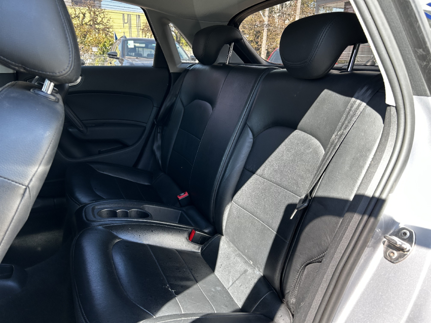 audi a1 1.4 tfsi sportback attraction 16v 122cv gasolina 4p s-tronic automatico 2016