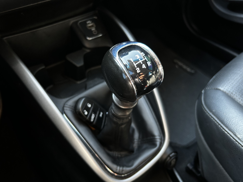 fiat argo 1.8 e.torq flex precision manual 4p 2018