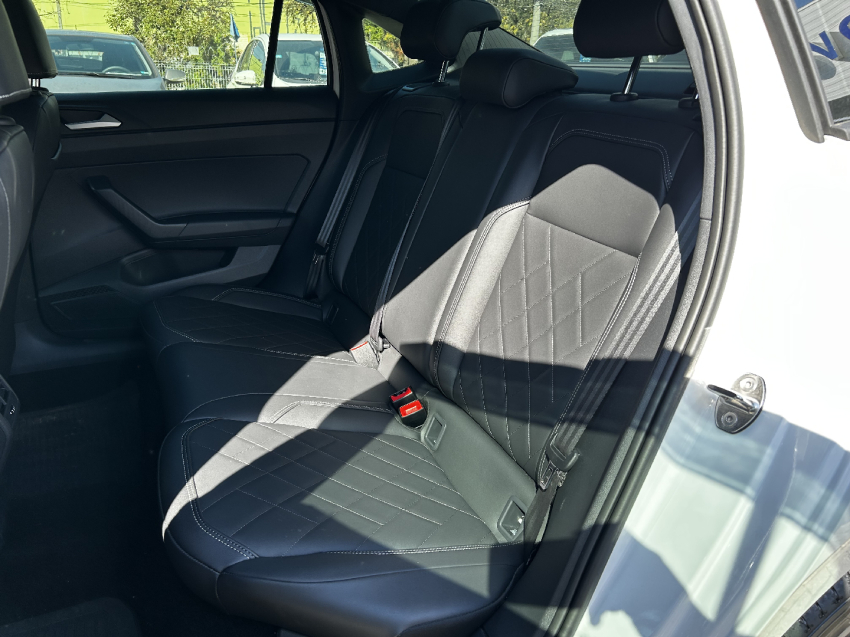 volkswagen virtus 1.4 250 tsi exclusive automatico flex 4p 2025