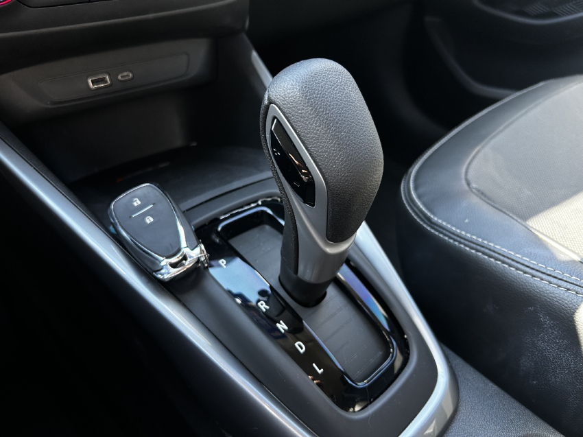 chevrolet montana 1.2 turbo flex premier automatico 4p 2024