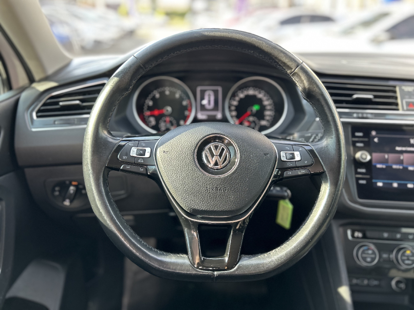 volkswagen tiguan 1.4 250 tsi total flex allspace tiptronic 4p semiautomatico 2018