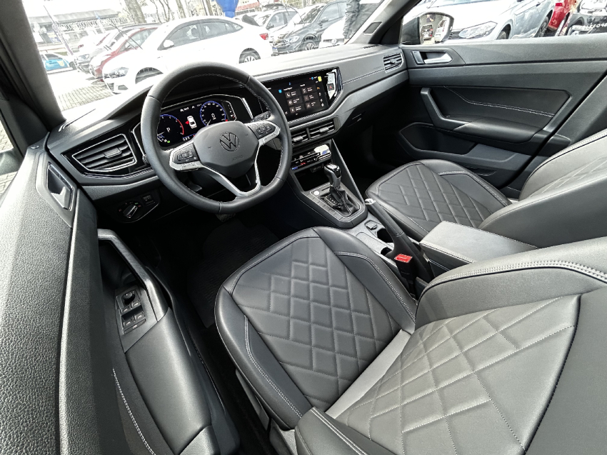 volkswagen virtus 1.4 250 tsi exclusive automatico flex 4p 2025