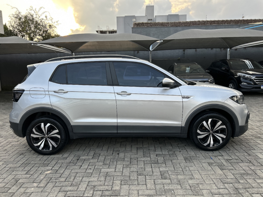volkswagen t-cross 1.0 200 tsi total flex comfortline automatico 4p 2022