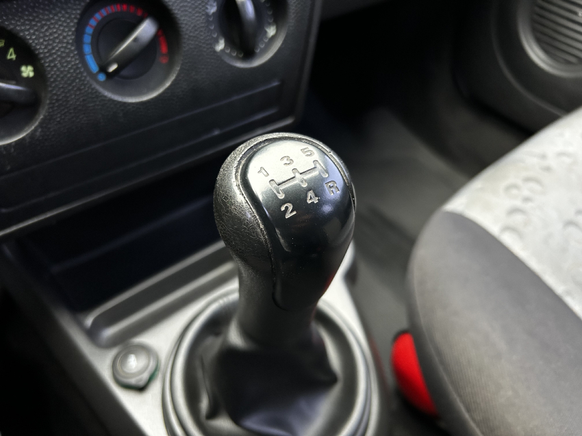 ford fiesta 1.0 mpi hatch 8v flex 4p manual 2008