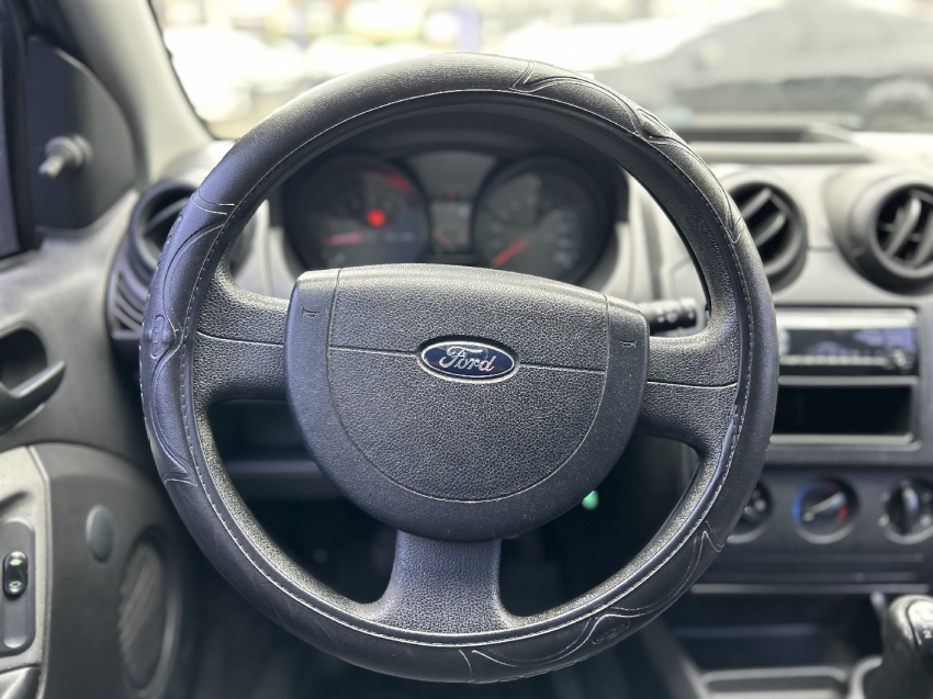 ford fiesta 1.0 mpi hatch 8v flex 4p manual 2008