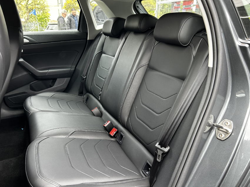 volkswagen polo 1.0 170 tsi highline automatico flex 4p 2025
