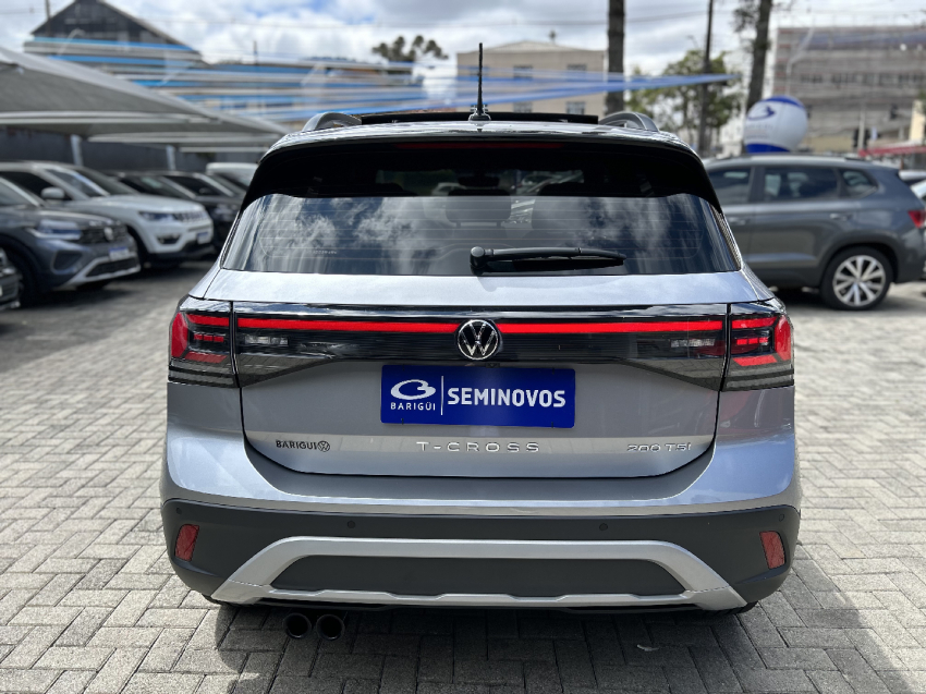volkswagen t-cross 1.0 200 tsi total flex comfortline automatico 4p 2025