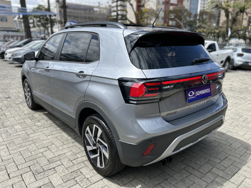 volkswagen t-cross 1.0 200 tsi total flex comfortline automatico 4p 2025