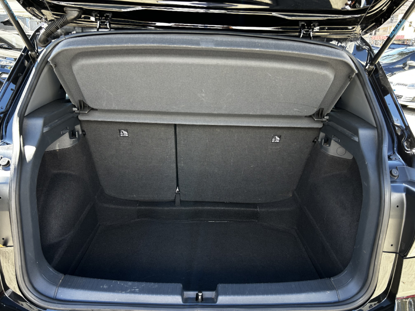 volkswagen t-cross 1.0 200 tsi total flex automatico 4p 2024
