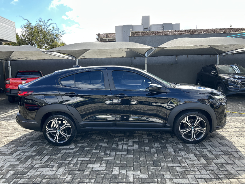 fiat fastback 1.0 turbo 200 flex impetus cvt 4p automatico 2025