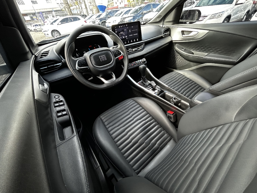 fiat fastback 1.0 turbo 200 flex impetus cvt 4p automatico 2025