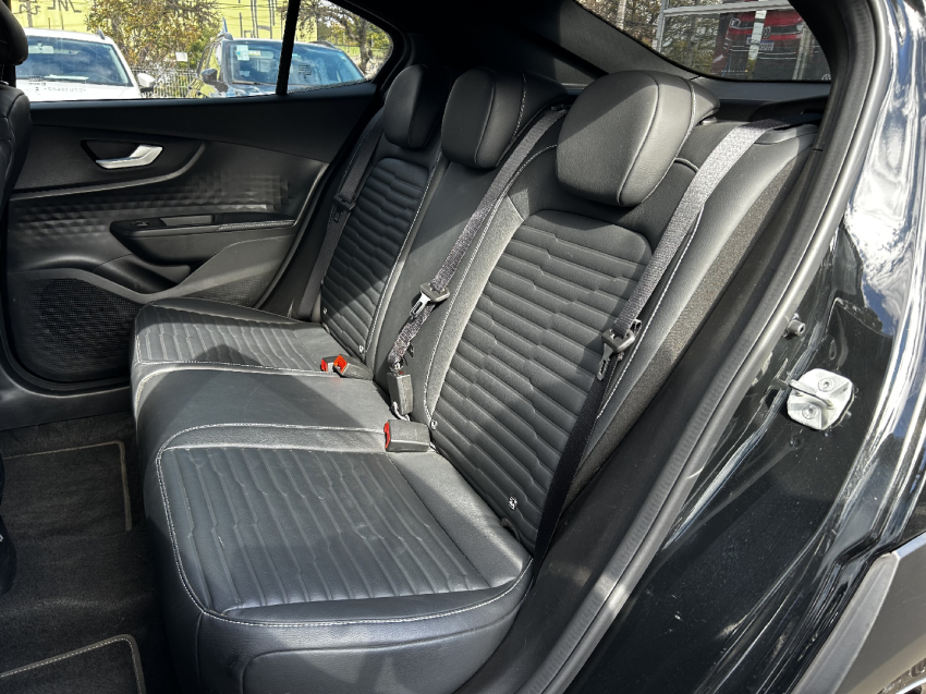 fiat fastback 1.0 turbo 200 flex impetus cvt 4p automatico 2025