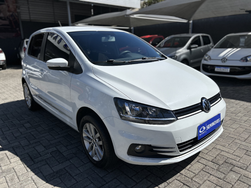 volkswagen fox 1.6 msi total flex connect 4p manual 2020