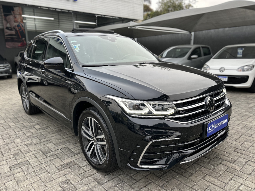 volkswagen tiguan 2.0 300 tsi gasolina allspace r-line automatico 4p 2024