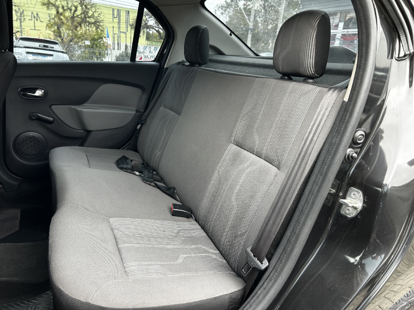 renault logan 1.6 expression 8v flex 4p manual 2015