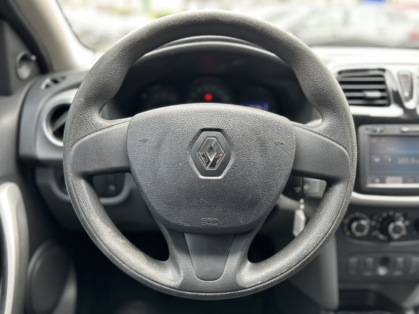 renault logan 1.6 expression 8v flex 4p manual 2015